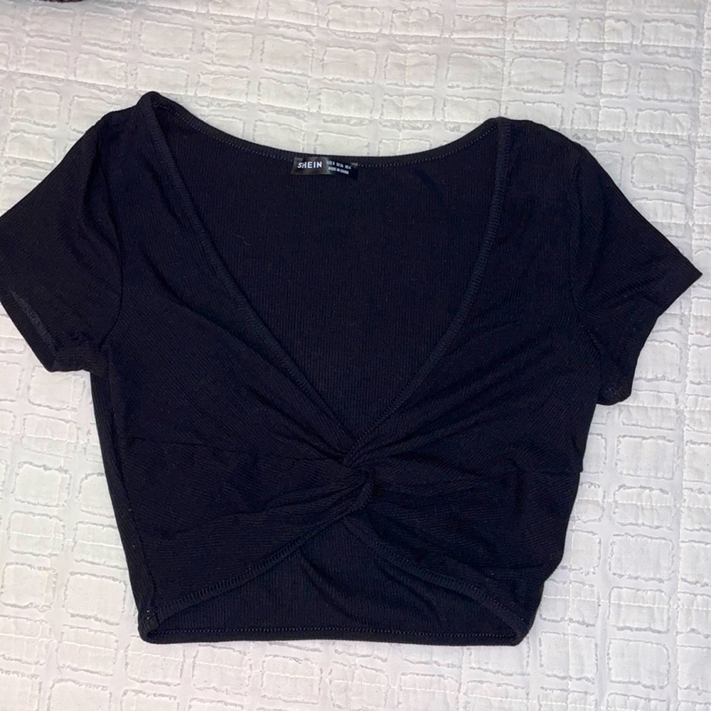 Plunging Neck Twist Front Fee